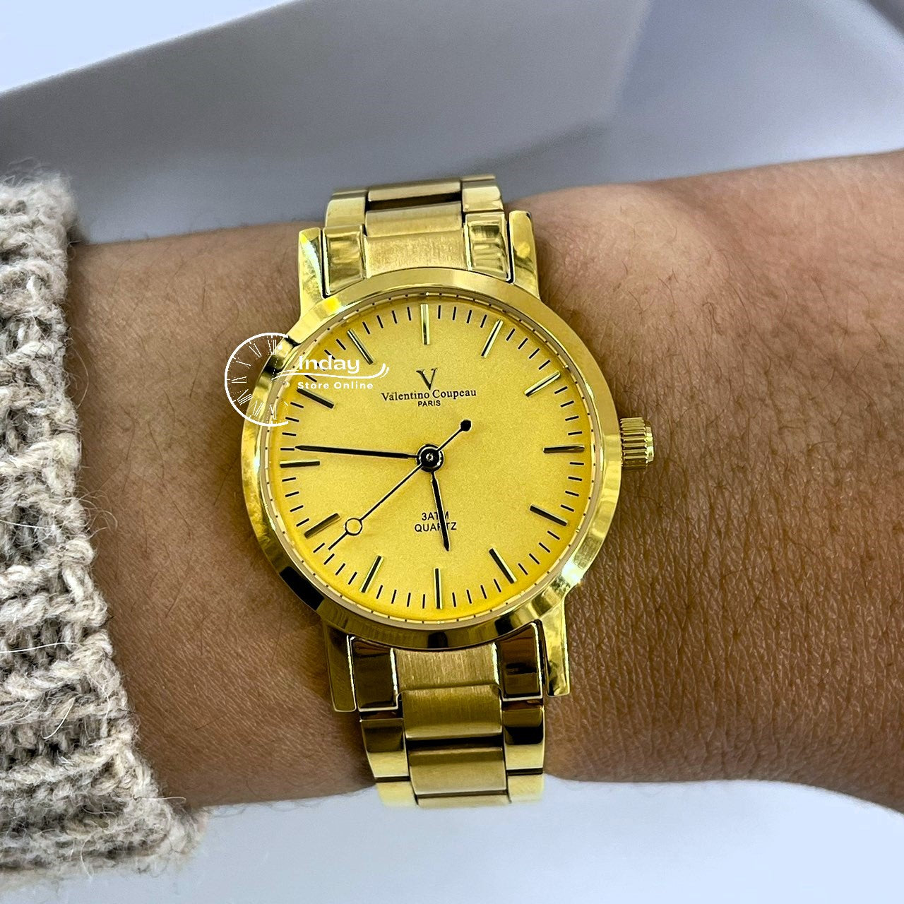 范倫鐵諾 古柏 Coupeau Women's Watch 61576AAKL Gold Tone Stainless Steel Band