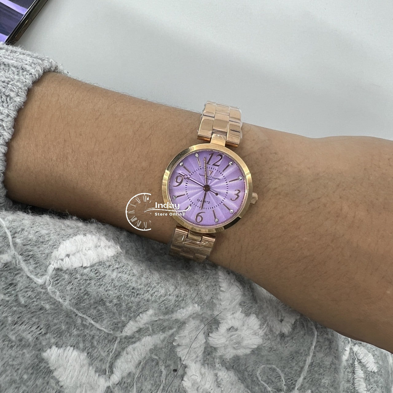 范倫鐵諾 古柏 Coupeau Women's Watch 61602-R3 Gold Tone Stainless Steel Band