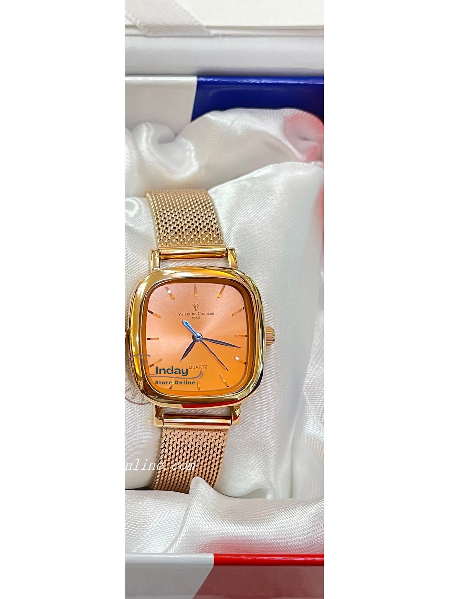 范倫鐵諾 古柏 Coupeau Women's Watch 61610AR-5L Gold Tone Stainless Steel Band