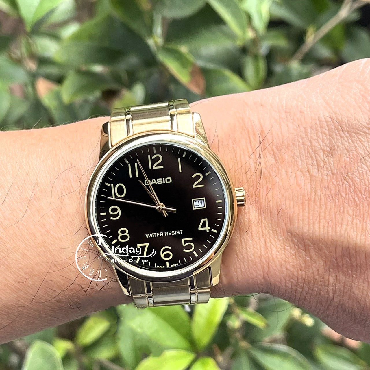 Casio Standard Men's Watch MTP-V002G-1B Analog Stainless Steel Band Triple-fold Clasp Mineral Glass