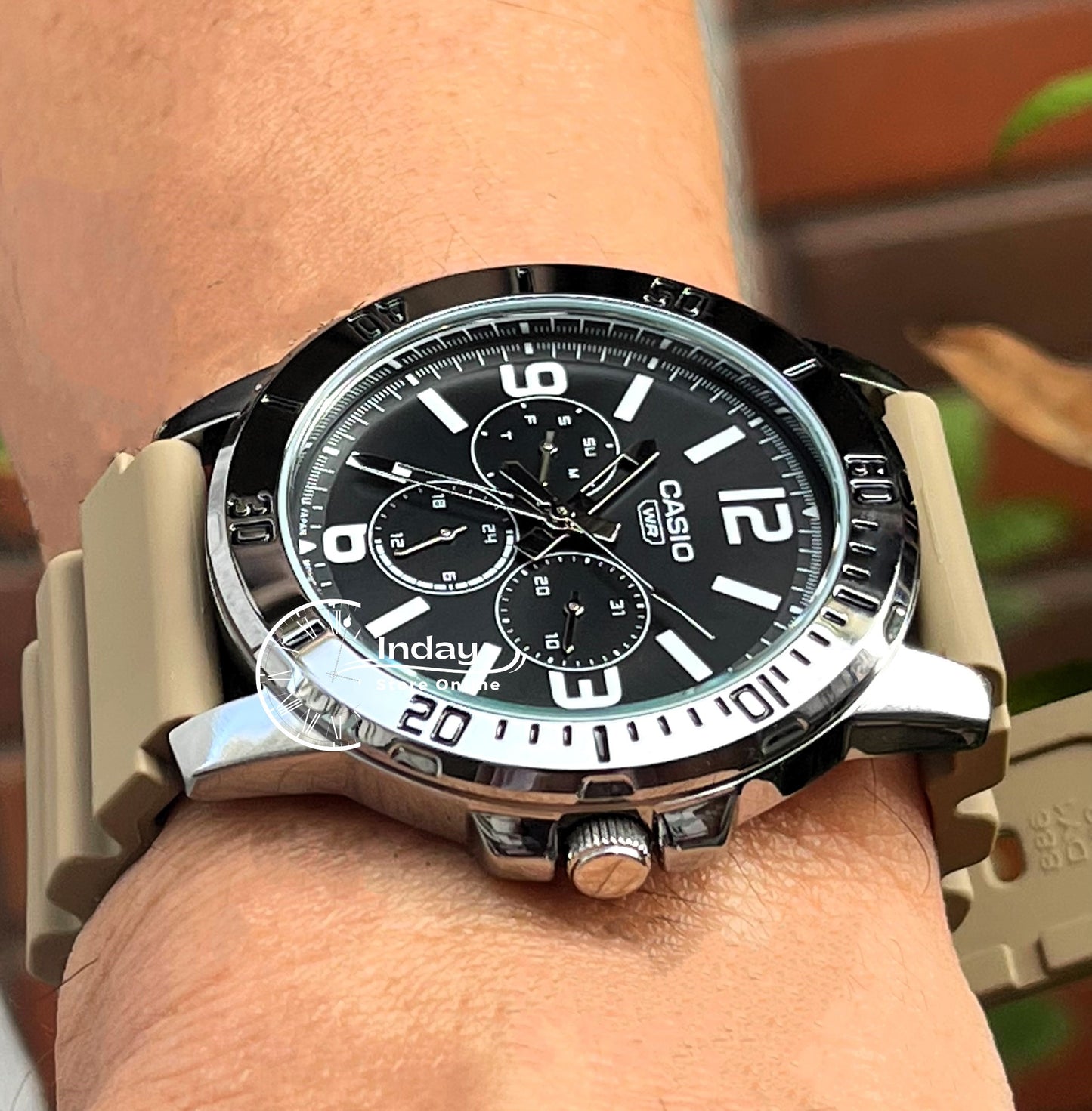 Casio Men's Watch MTP-VD300-5B Resin Band Mineral Glass
