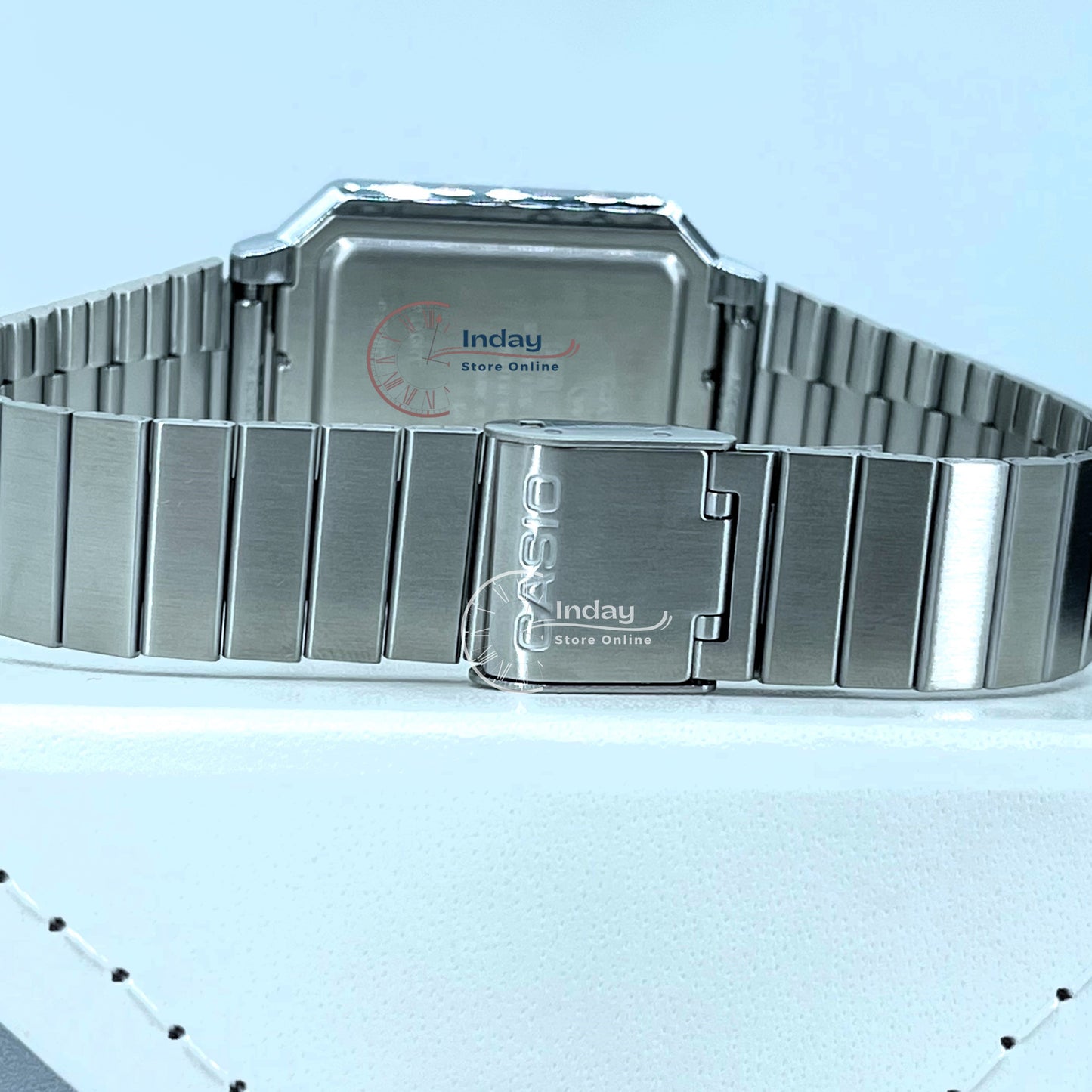 Casio Vintage Women's Watch A100WE-7B Resin Glass Stainless Steel Band Adjustable Clasp