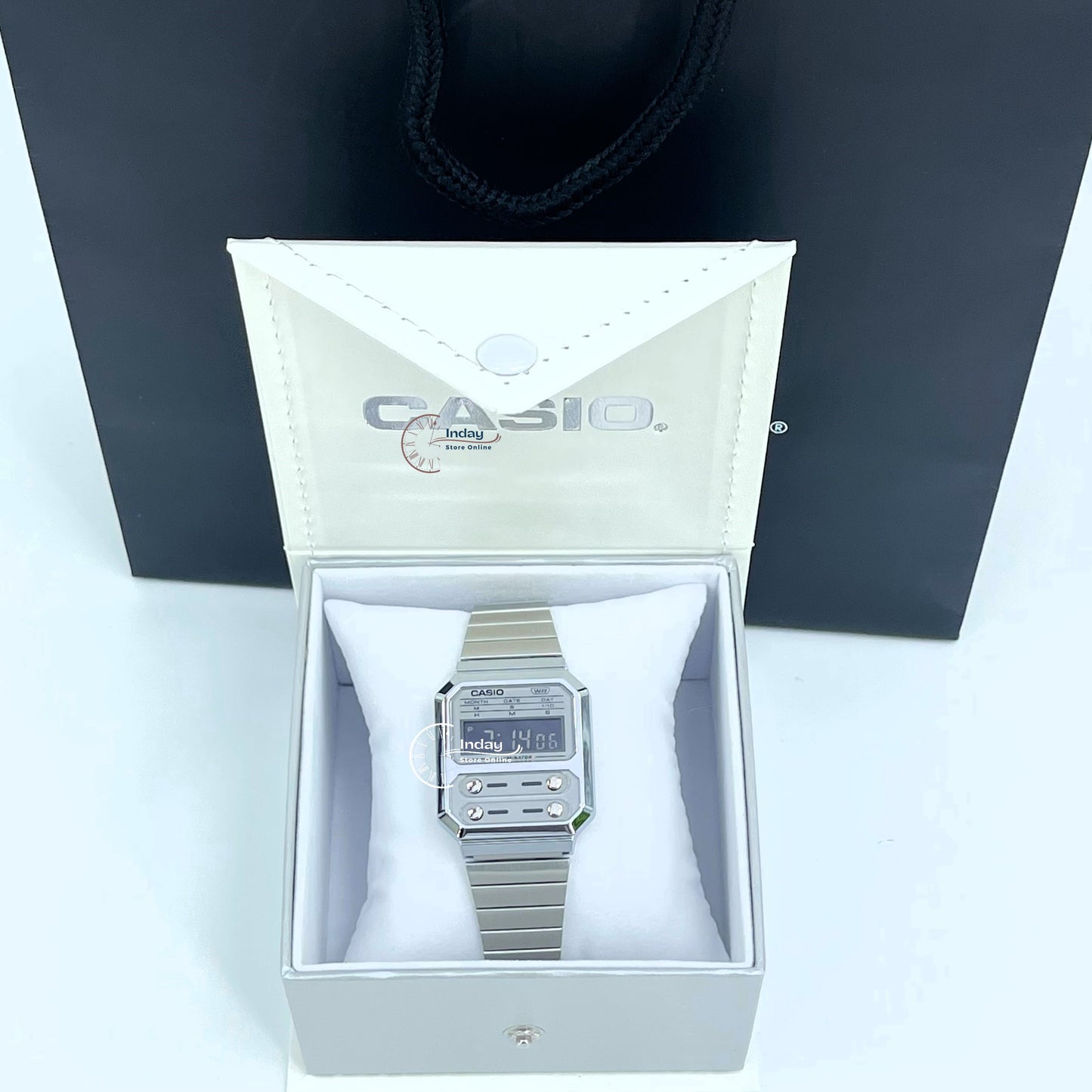 Casio Vintage Women's Watch A100WE-7B Resin Glass Stainless Steel Band Adjustable Clasp