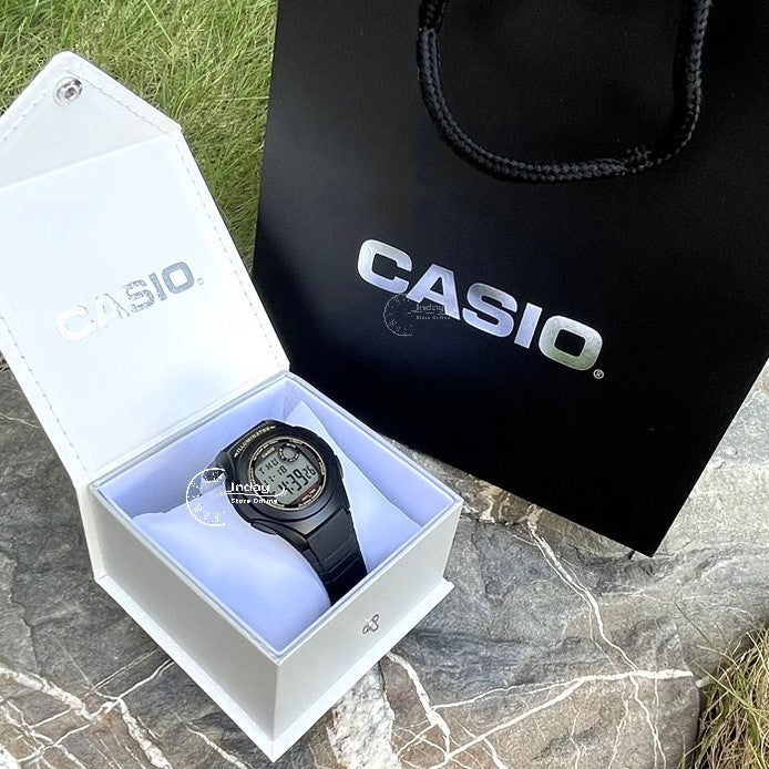 Casio Women's Watch F-200W-9A Digital Resin Band Resin Glass Battery Life: 10 Years