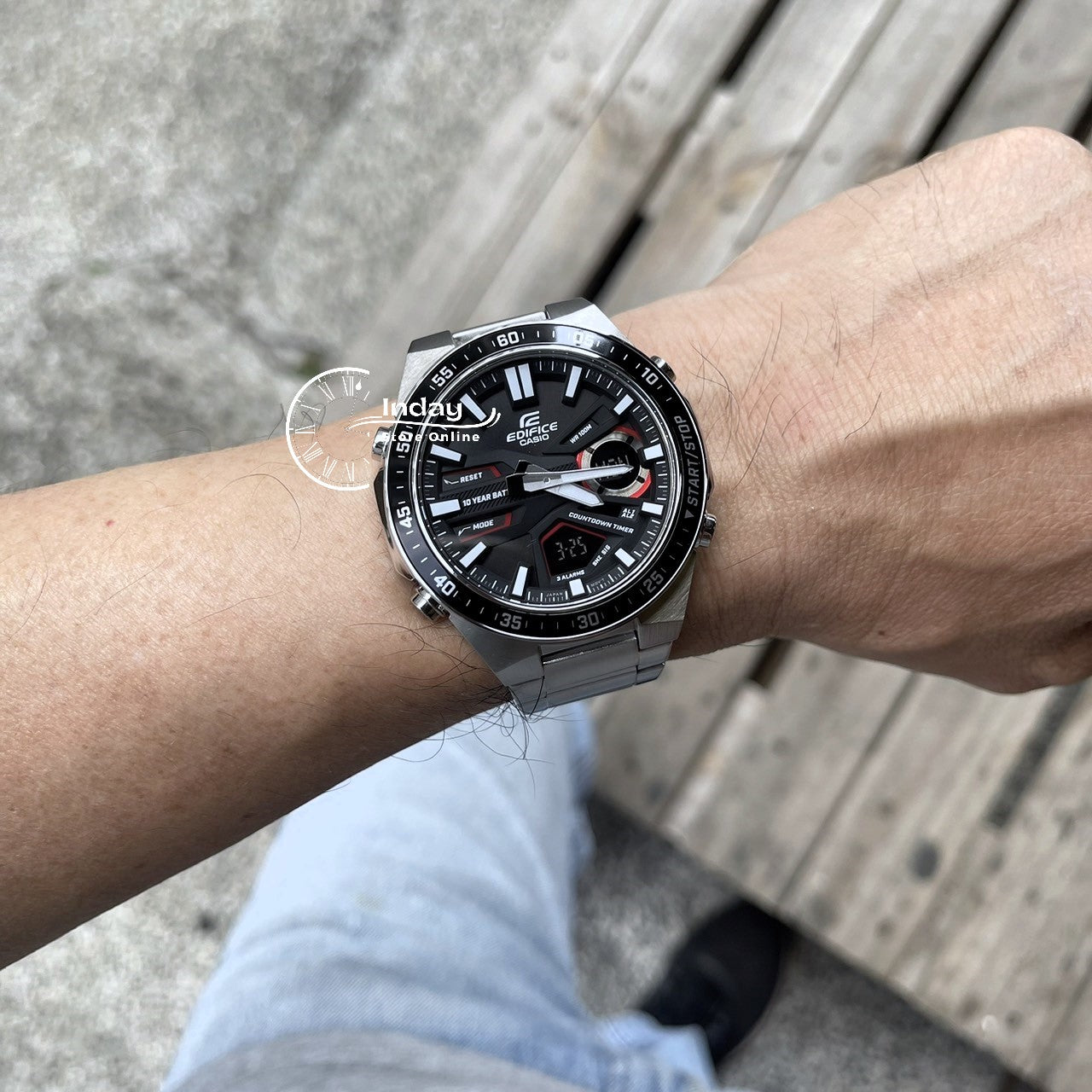 Casio Edifice Men's Watch EFV-C110D-1A4 Analog-Digital Mineral Glass Battery Life: 10 years
