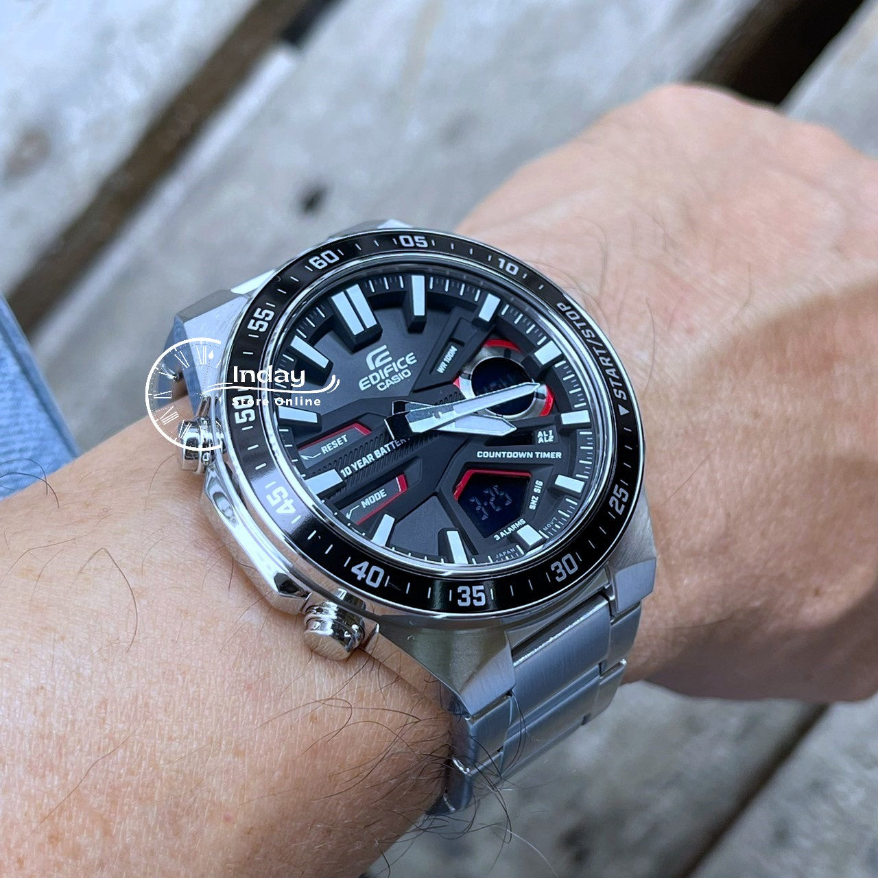 Casio Edifice Men's Watch EFV-C110D-1A4 Analog-Digital Mineral Glass Battery Life: 10 years