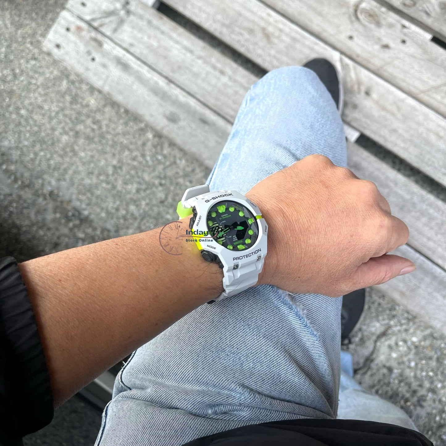 Casio G-Shock Men's Watch GA-B001MW-8A Resin Band Mineral Glass Shock Resistant Mobile Link Bluetooth