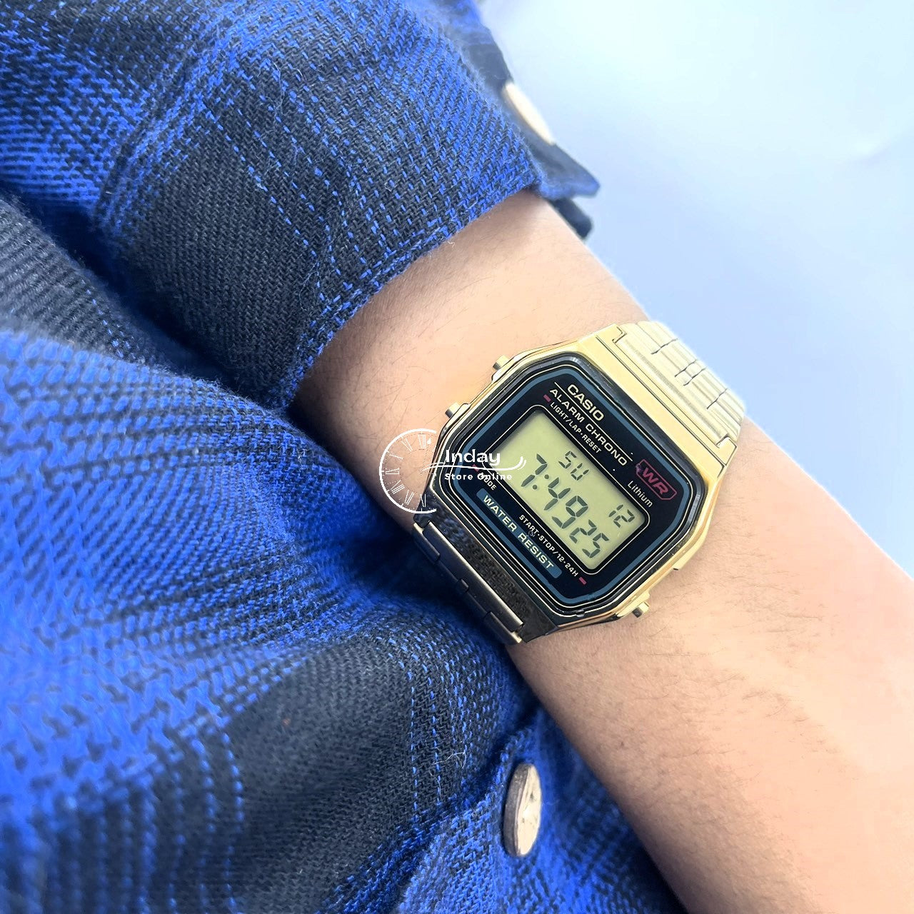 Casio Vintage Unisex Watch A159WGEA-1 Digital Gold Plated Stainless Steel Self-adjustable Band