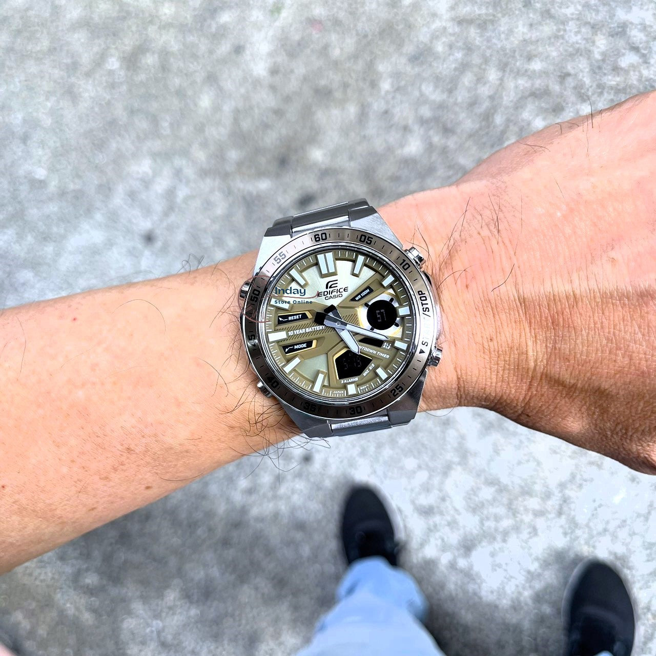 Casio Edifice Men's Watch EFV-C110D-5A Analog-Digital Stainless Steel Band Mineral Glass 10 years Battery Life