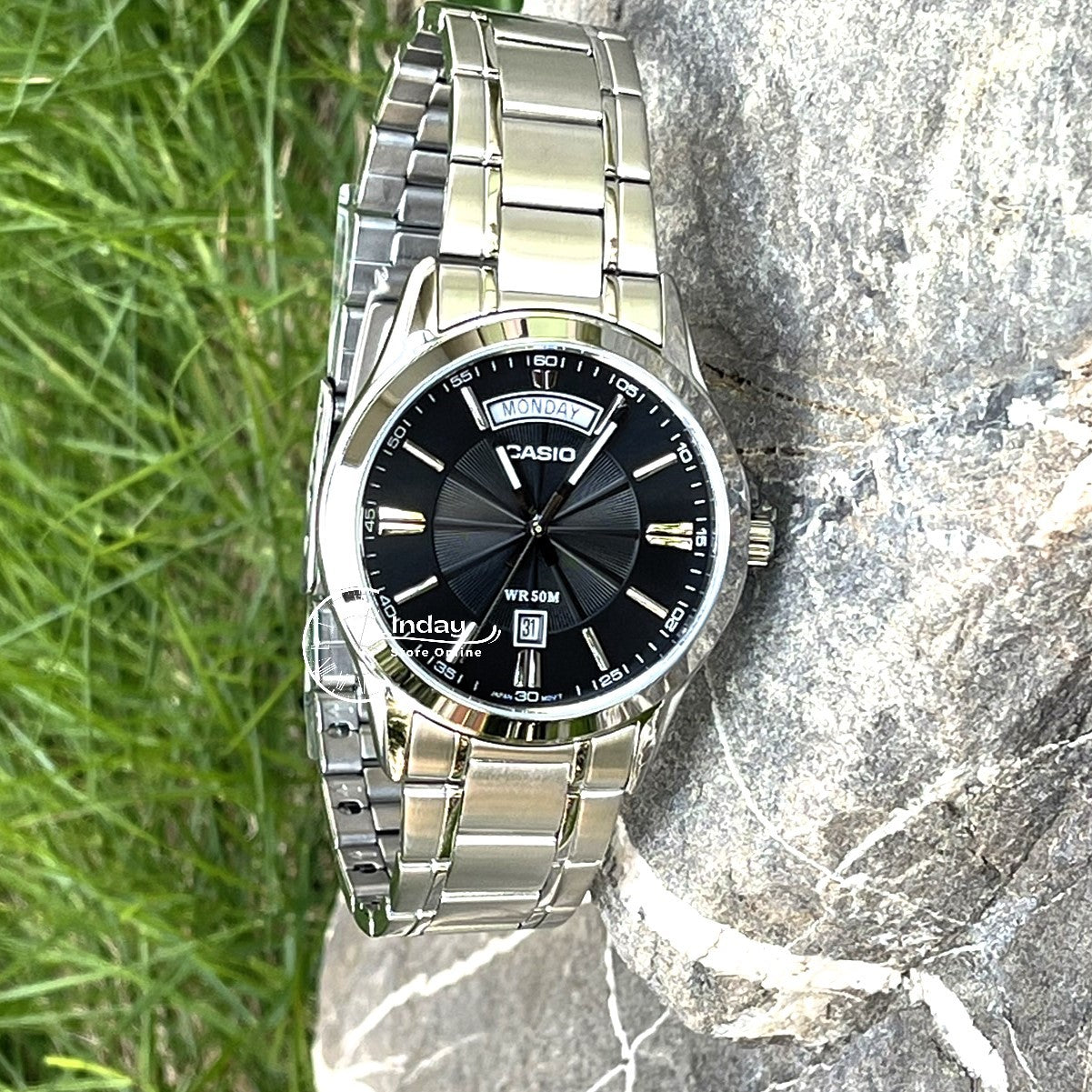 Casio Fashion Men's Watch MTP-1381D-1A Stainless Steel Band Mineral Glass