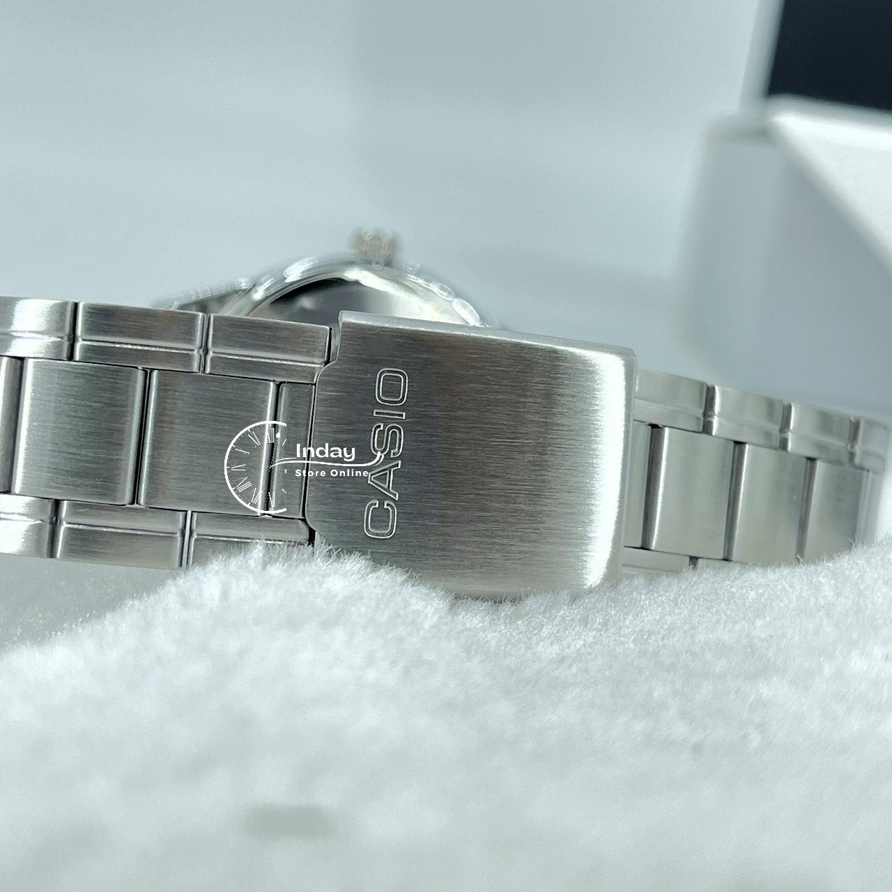 Casio Standard Men's Watch MTP-V005D-1B Silver Plated Stainless Steel Mineral Glass