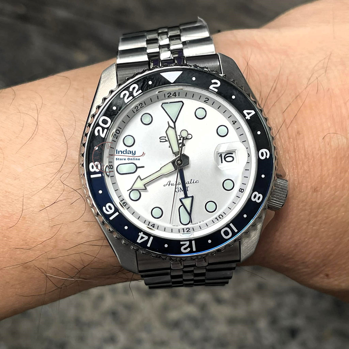 Seiko 5 Sports Men's Watch SSK033K1 Magnetic Resistance LumiBrite 24 Jewels