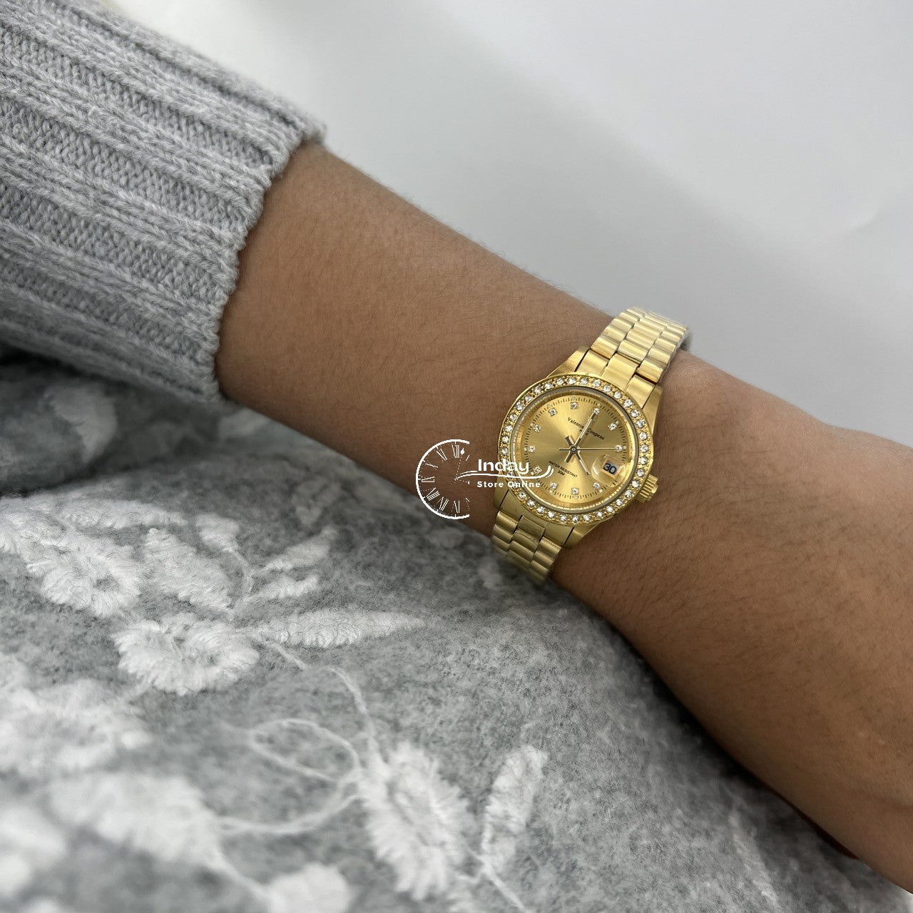 范倫鐵諾 古柏 Coupeau Women's Watch 12170KL-17 Gold Tone Stainless Steel Band