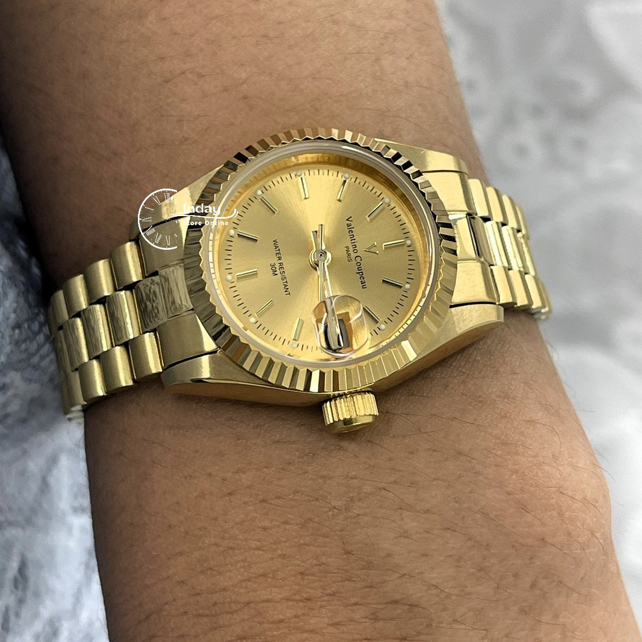 范倫鐵諾 古柏 Coupeau Women's Watch 12169KL-13 Gold Tone Stainless Steel Band