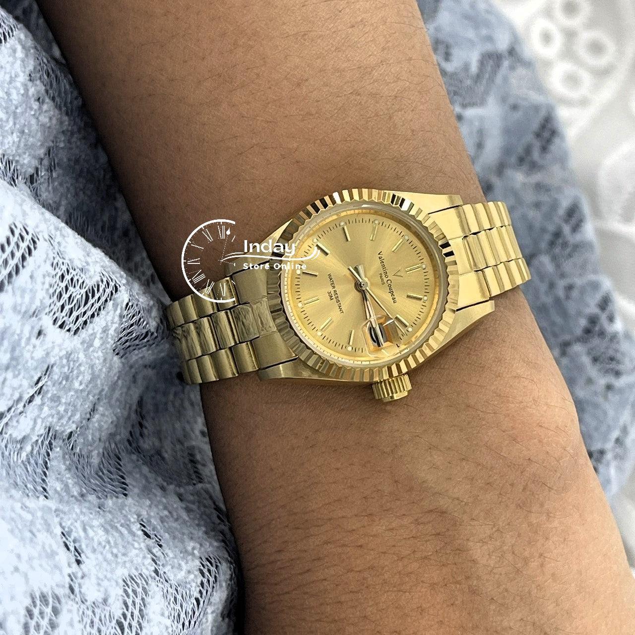 范倫鐵諾 古柏 Coupeau Women's Watch 12169KL-13 Gold Tone Stainless Steel Band