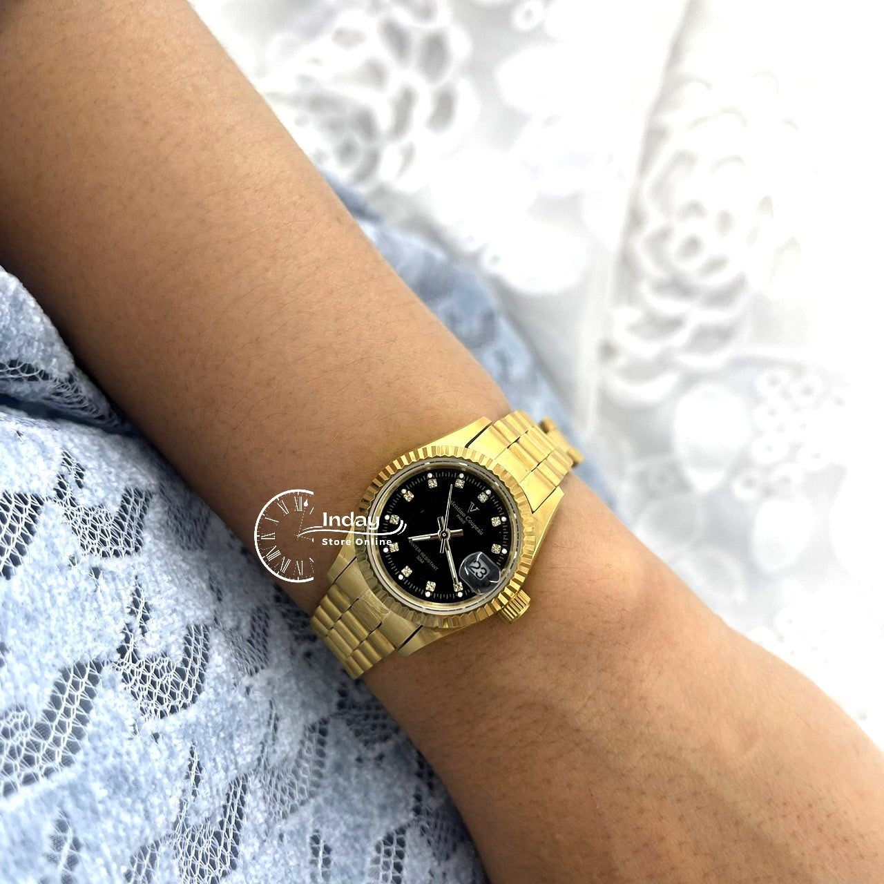 范倫鐵諾 古柏 Coupeau Women's Watch 12169KL-18 Gold Tone Stainless Steel Band