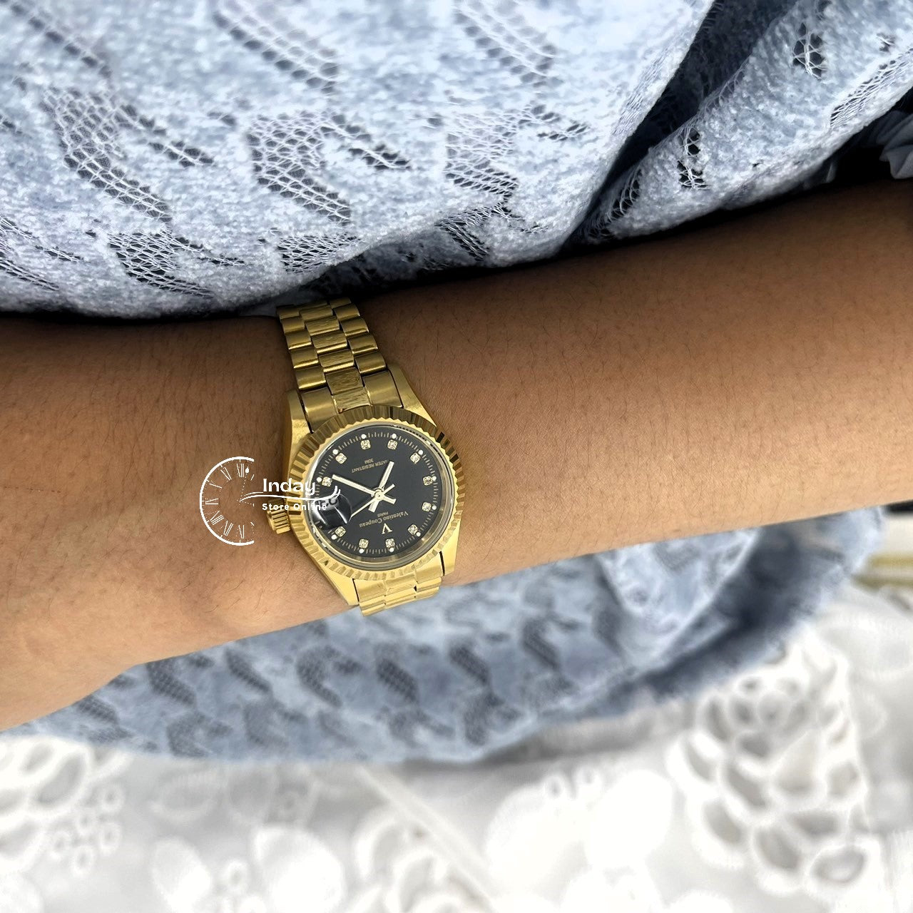 范倫鐵諾 古柏 Coupeau Women's Watch 12169KL-18 Gold Tone Stainless Steel Band