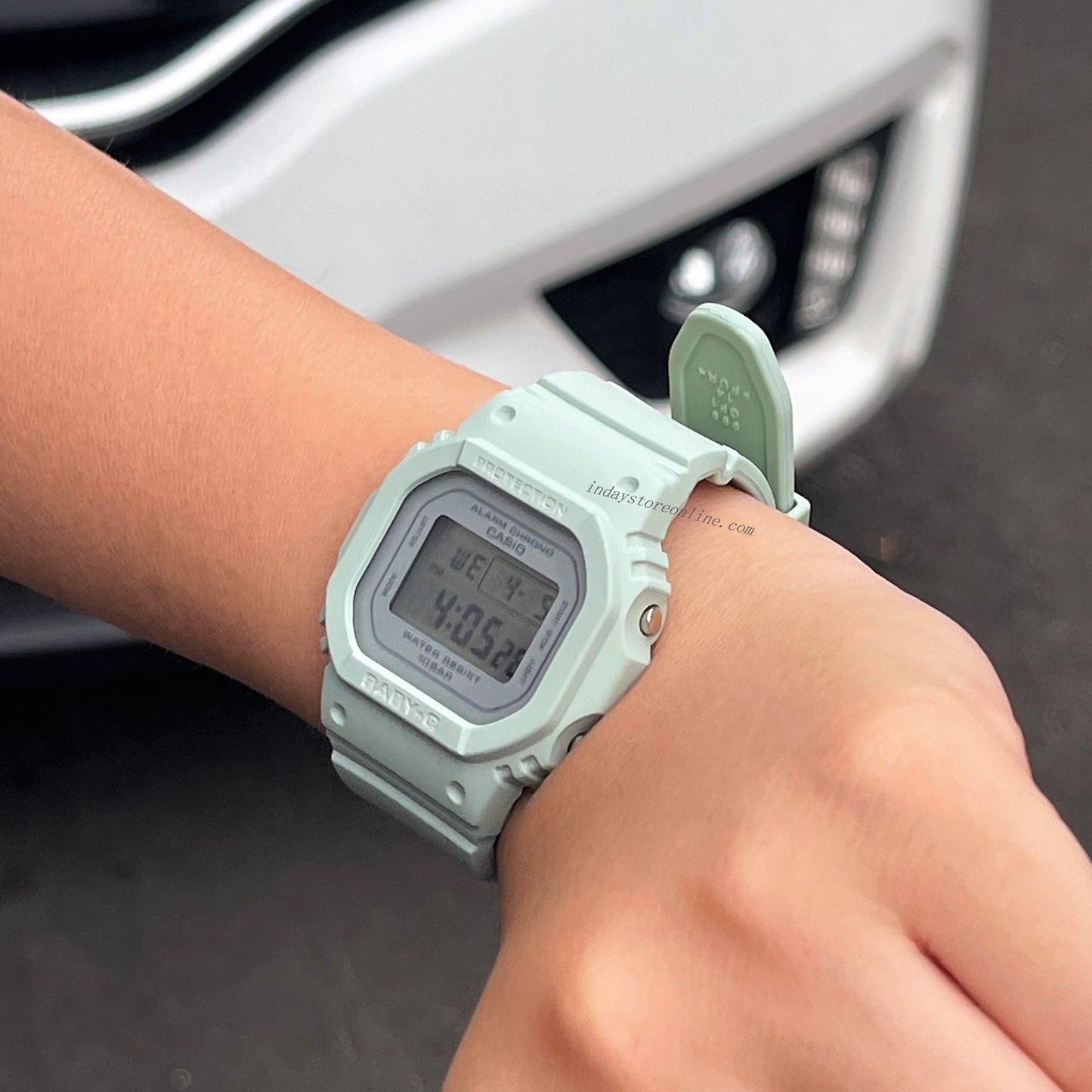 Casio Baby-G Women's Watch BGD-565SC-3 Resin Band Shock Resistant Mineral Glass