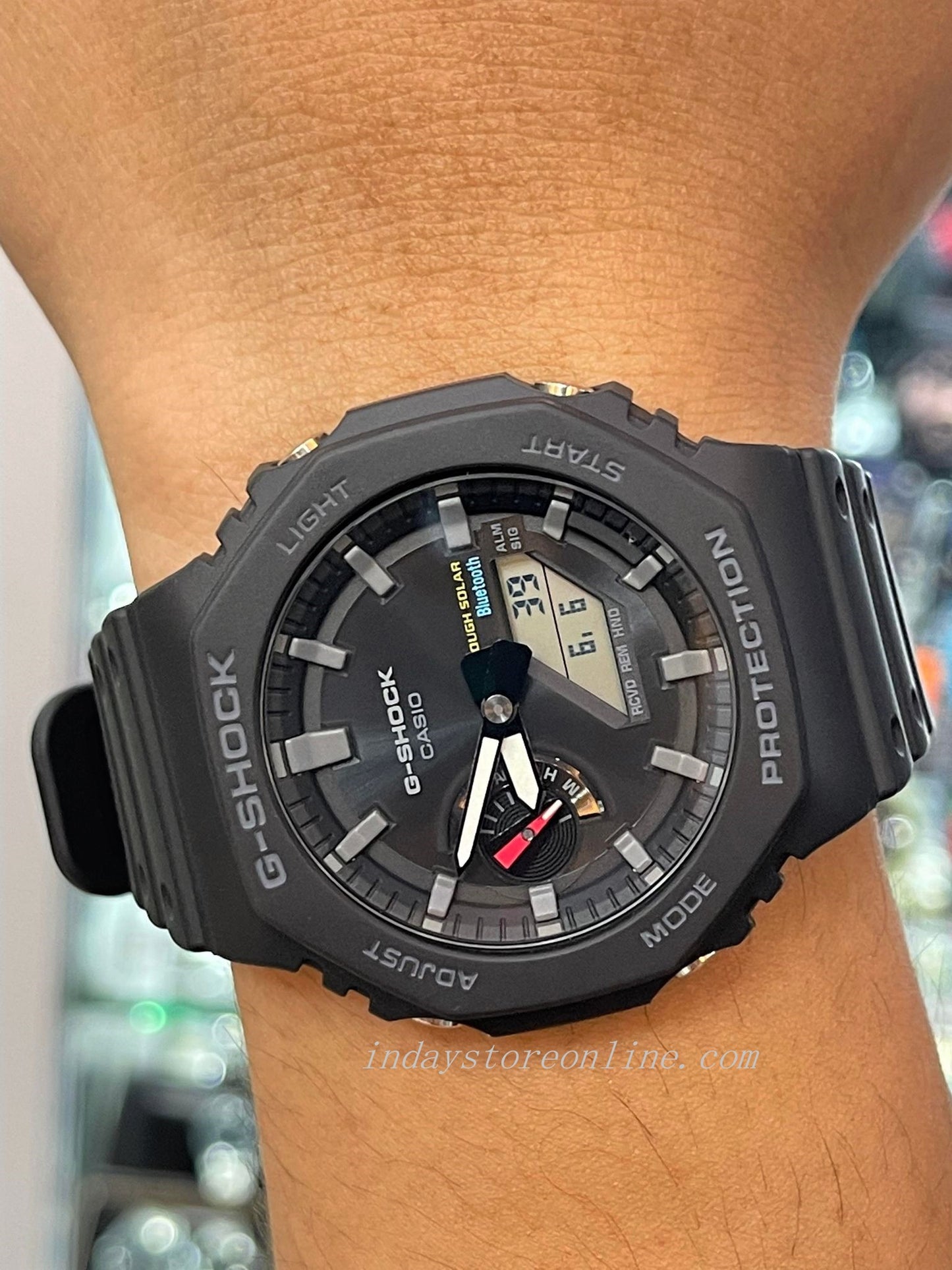 Casio G-Shock Men's Watch GA-B2100-1A Analog-Digital 2100 Series Smartphone Link and Tough Solar power Carbon Core Guard structure