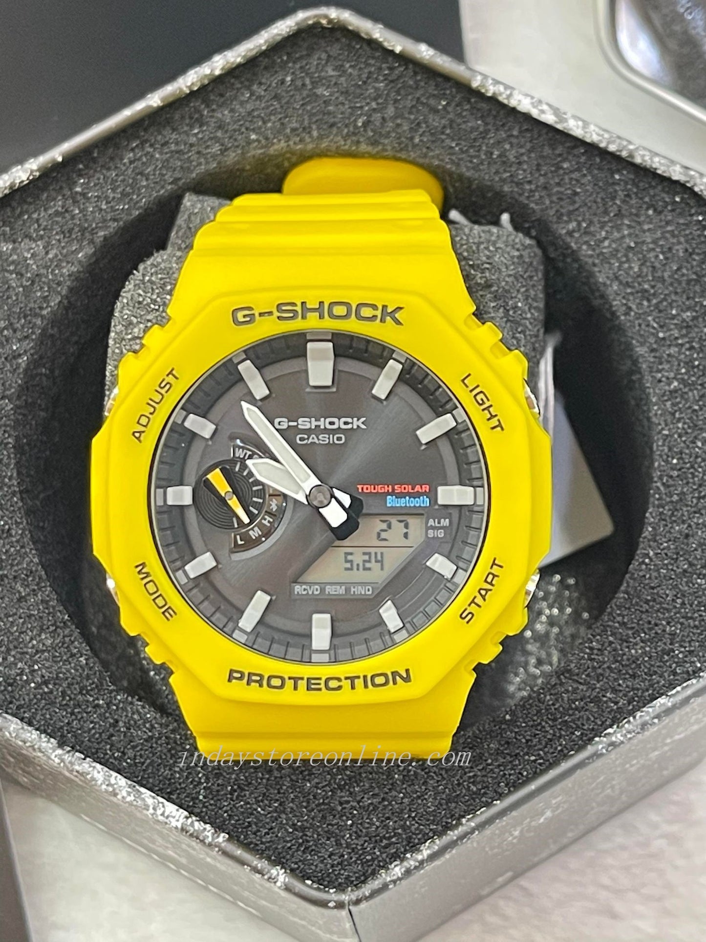 Casio G-Shock Men's Watch GA-B2100C-9A Analog-Digital 2100 Series Smartphone Link and Tough Solar power