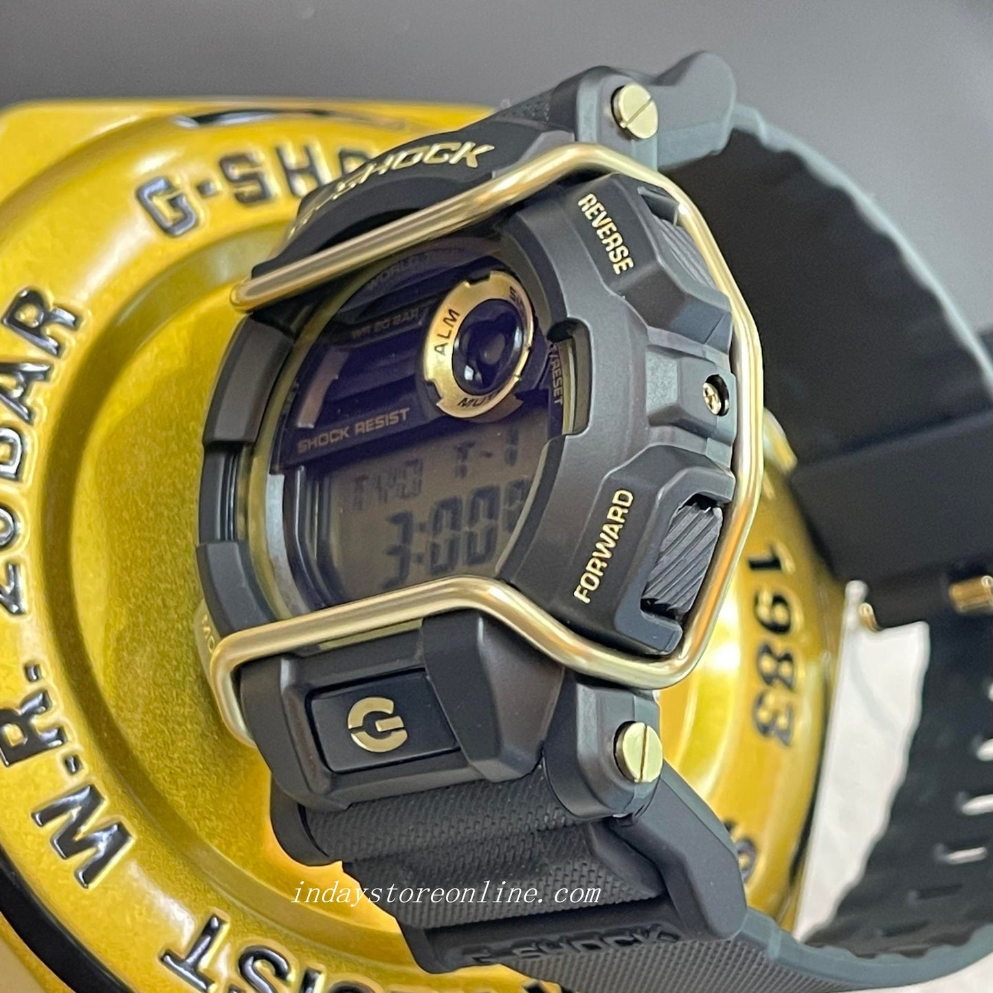 Casio G-Shock Men's Watch GD-400GB-1B2 Digital GD-400 Series Sporty Design Black and Gold Color