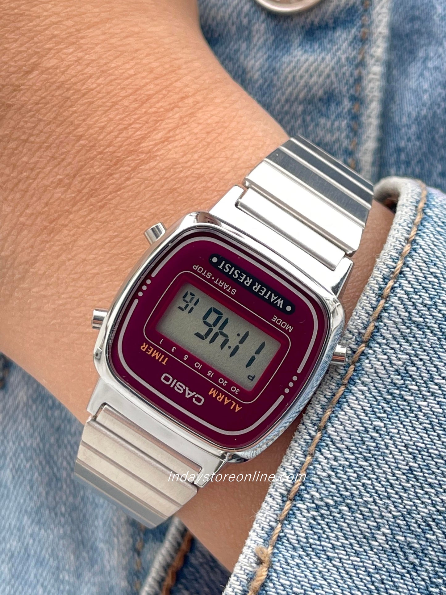 Casio Vintage Women's Watch LA670WA-4 Best Seller Silver Plated Stainless Steel Strap Self-adjustable Band