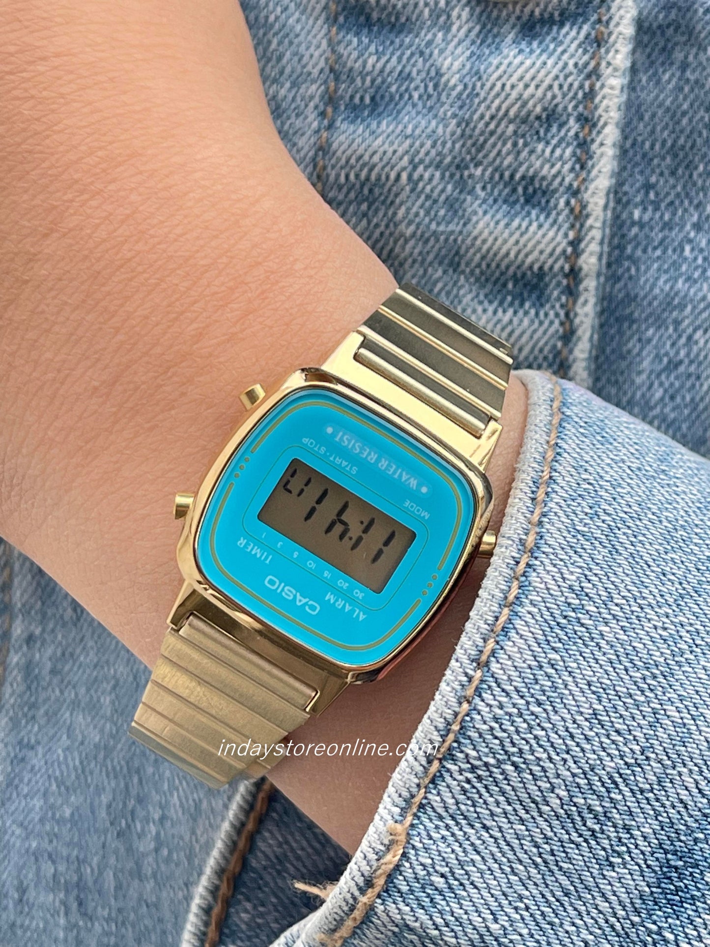 Casio Vintage Women's Watch LA670WGA-2D Gold Plated Stainless Steel Self-adjustable Band