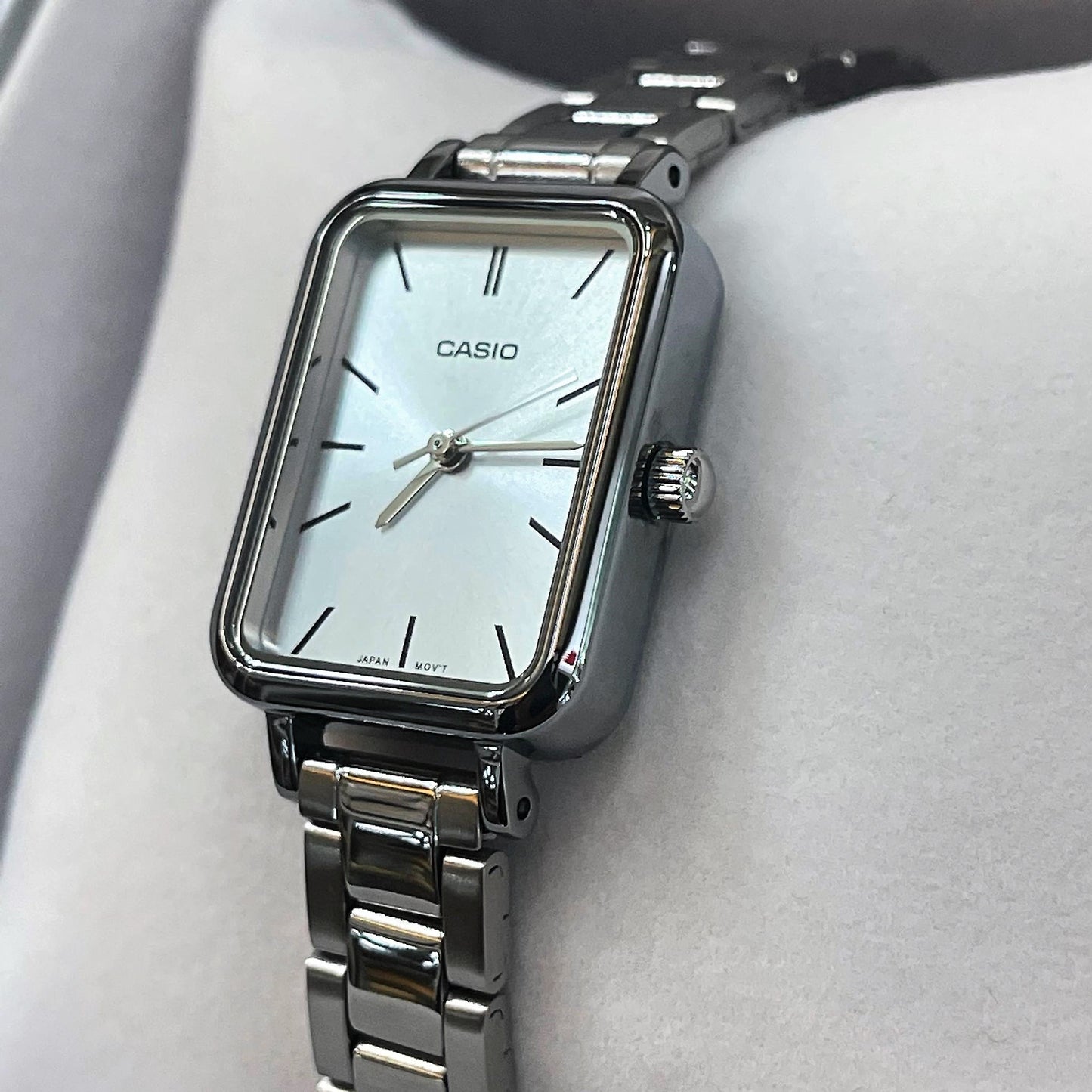 Casio Standard Women's Watch LTP-V009D-2E Square Type Silver Plated Stainless Steel Strap
