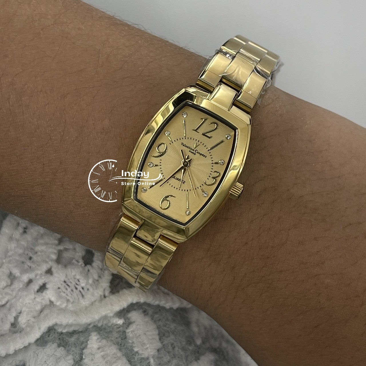 范倫鐵諾 古柏 Coupeau Women's Watch 61268KG-9 Gold Tone Stainless Steel Band