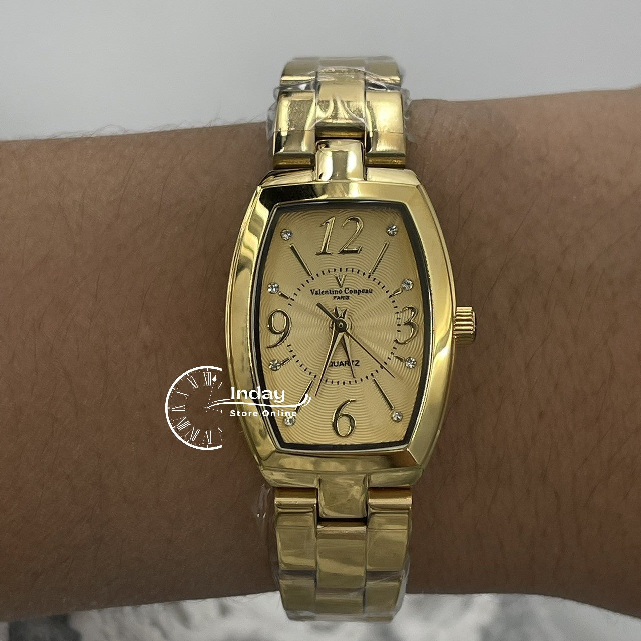 范倫鐵諾 古柏 Coupeau Women's Watch 61268KG-9 Gold Tone Stainless Steel Band