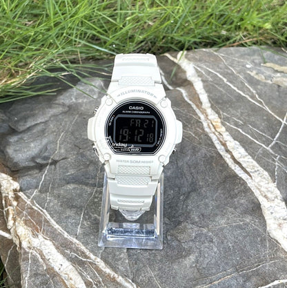 Casio Women's Watch W-219HC-8B Digital Sporty Design Resin Band Resin Glass