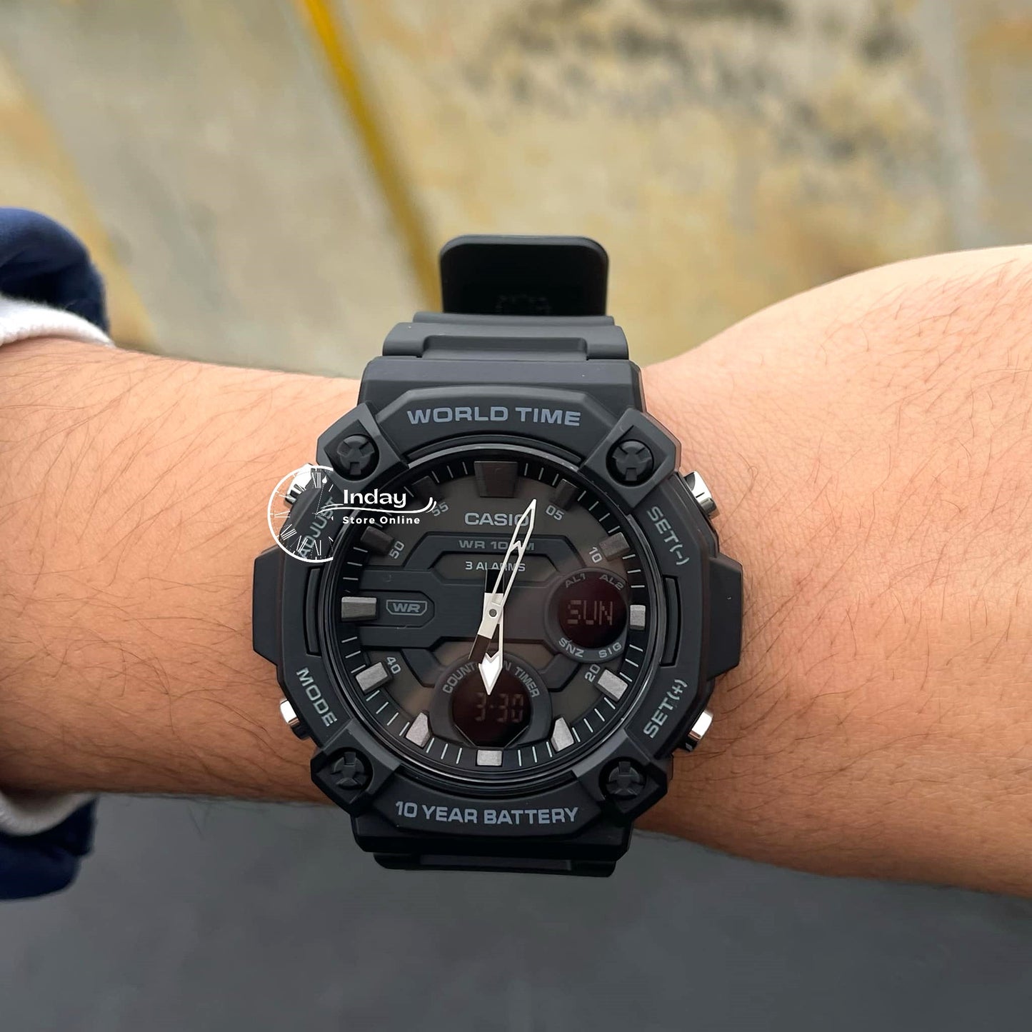 Casio Analog-Digital Men's Watch AEQ-120W-1B Resin Glass Resin Band Battery Life: 10 Years