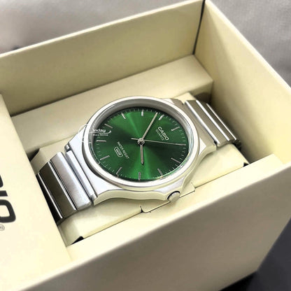 Casio Analog Women's Watch MQ-24DA-3A Resin Glass Stainless Steel BandAdjustable Clasp Battery Life: 3 Years