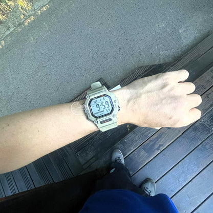 Casio Digital Men's Watch AE-1600H-5A Resin Band Resin Glass Battery Life: 10 years