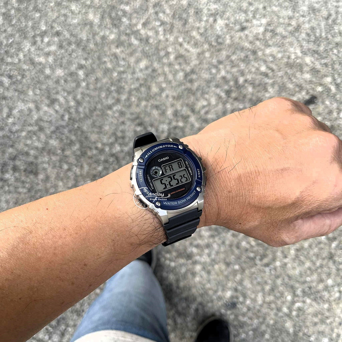 Casio Digital Men's Watch W-216H-2A Digital Resin Band Resin Glass Battery Life: 7 years