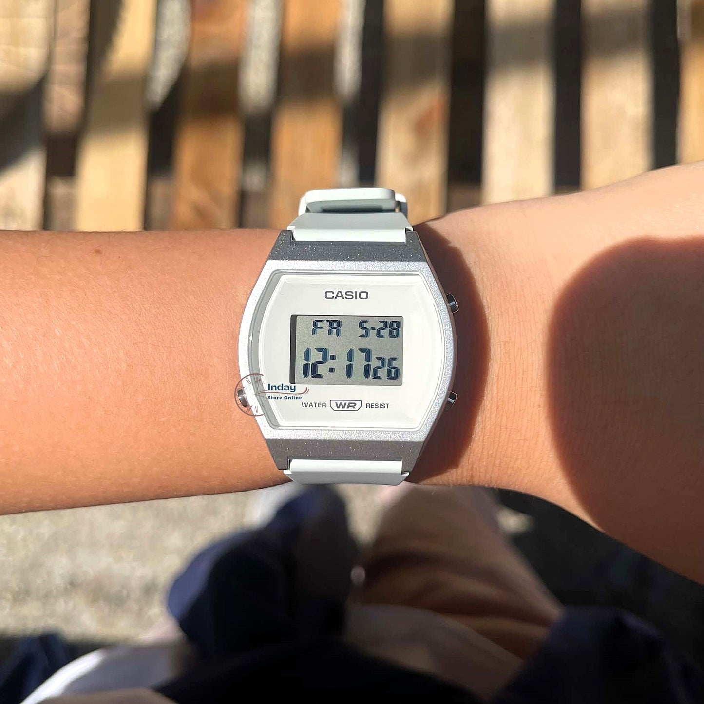 Casio Digital Women's Watch LW-204-7A Resin Glass Resin Band Battery Life: 3 Years