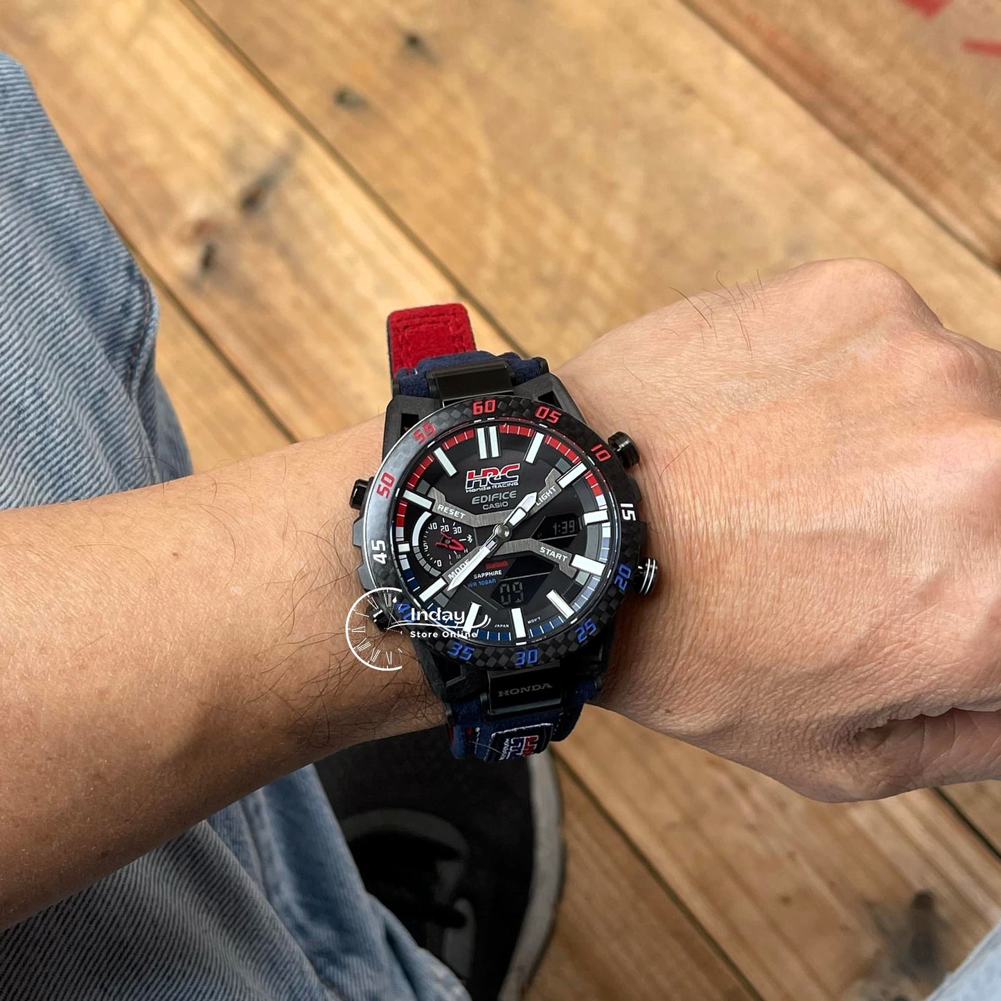 Casio Edifice Men's Watch ECB-2000HR-1A SOSPENSIONE Honda Racing Collaboration Mobile Link Bluetooth Tough Solar