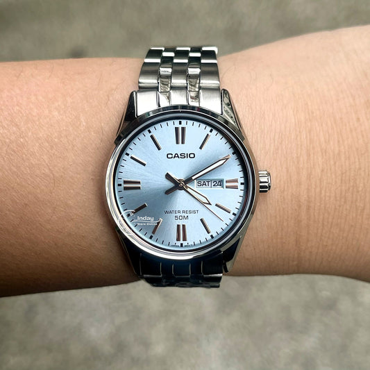 Casio Standard Women's Watch LTP-1335D-2A Mineral Glass Stainless Steel Band Triple-fold Clasp