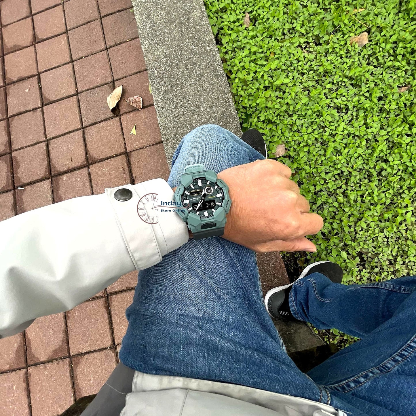 Casio G-Shock Men's Watch GA-010CE-2A Cloth Band Shock Resistant Battery Life: 10 years