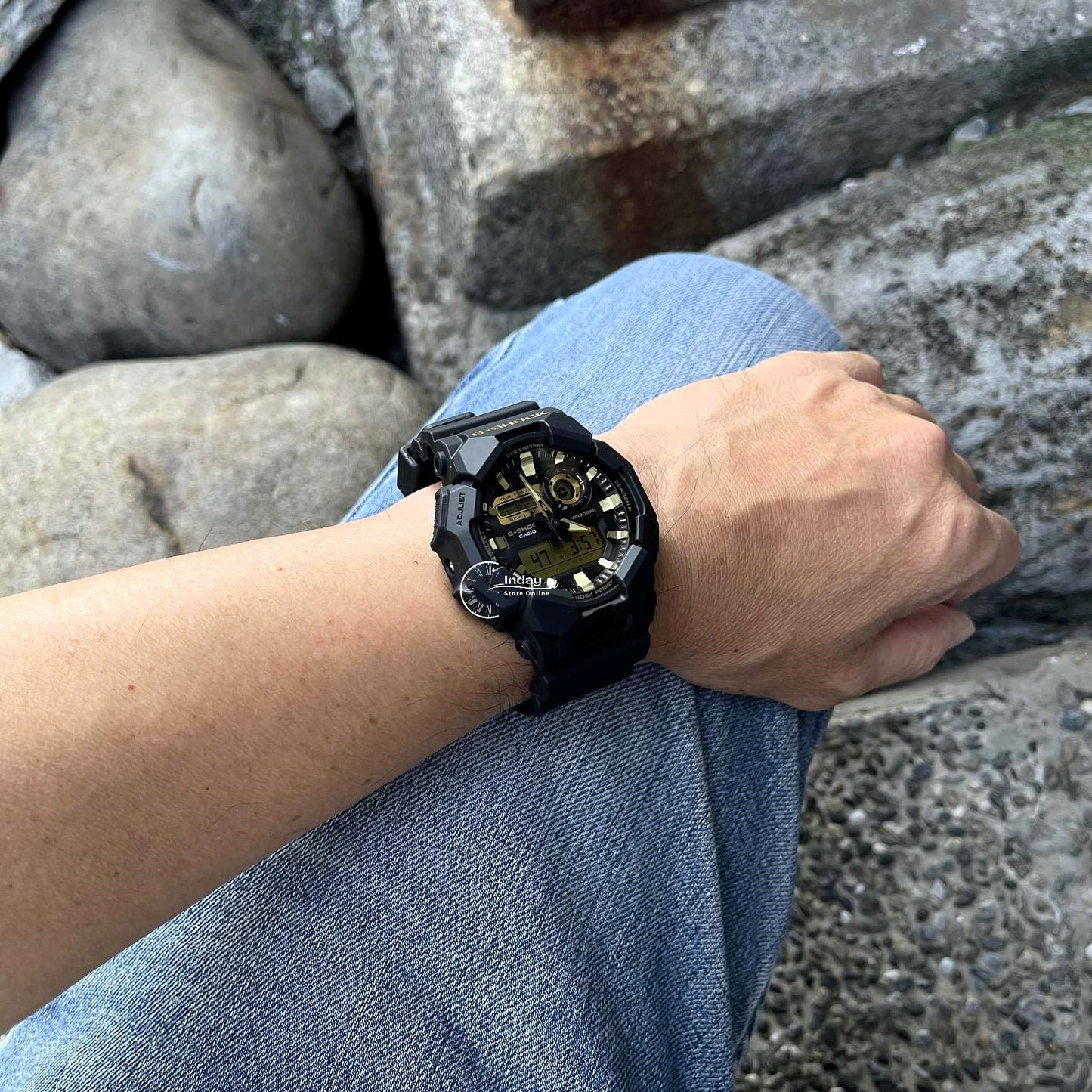 Casio G-Shock Men's Watch GA-010GB-1A9 Mineral Glass Shock Resistant Carbon Core Guard Battery Life: 10 years