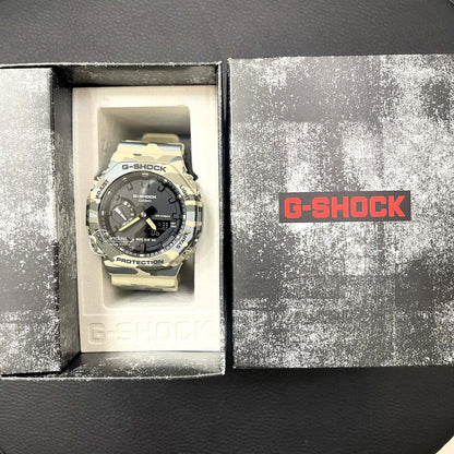 Casio G-Shock Men's Watch GA-2100CM-5A Mineral Glass Shock Resistant
Carbon Core Guard Structure Battery Life: 3 Years