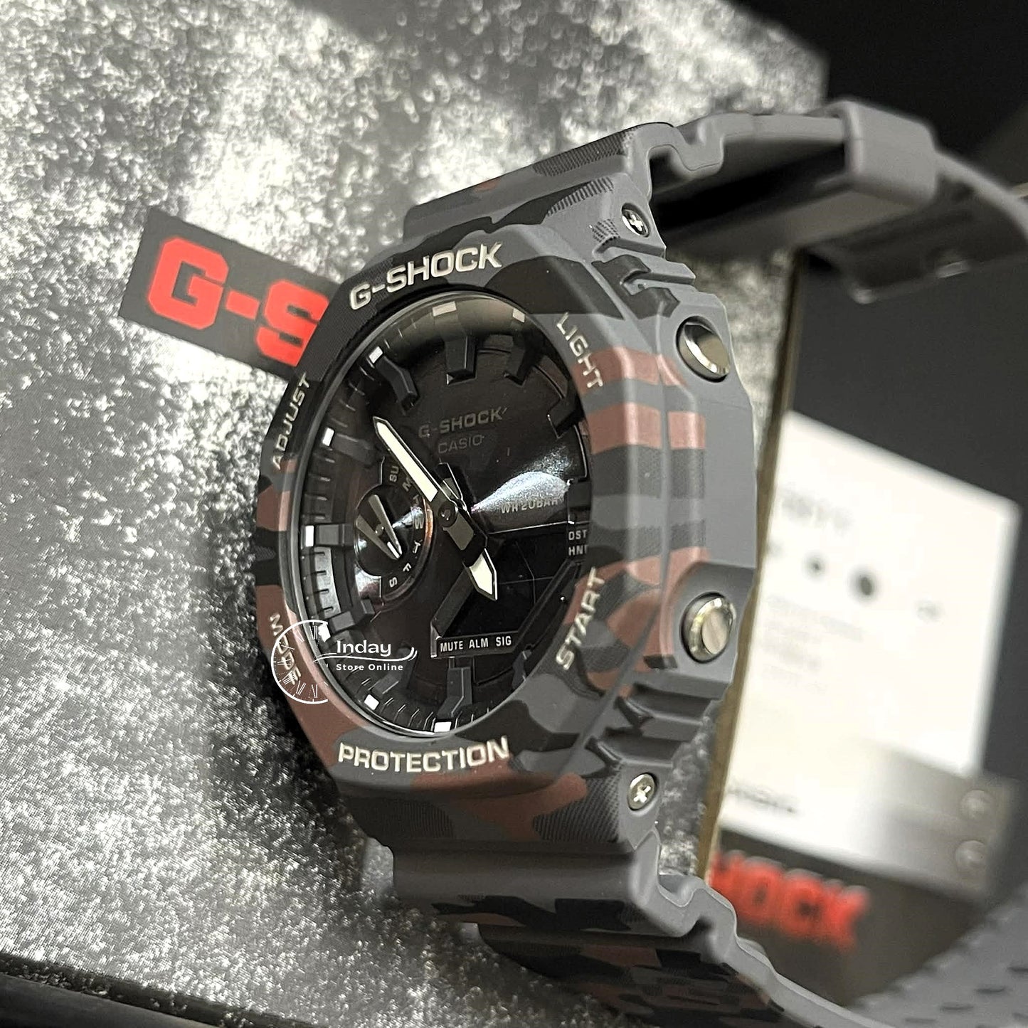 Casio G-Shock Men's Watch GA-2100CMD-8A Mineral Glass Shock Resistant
Carbon Core Guard Structure Battery Life: 3 Years