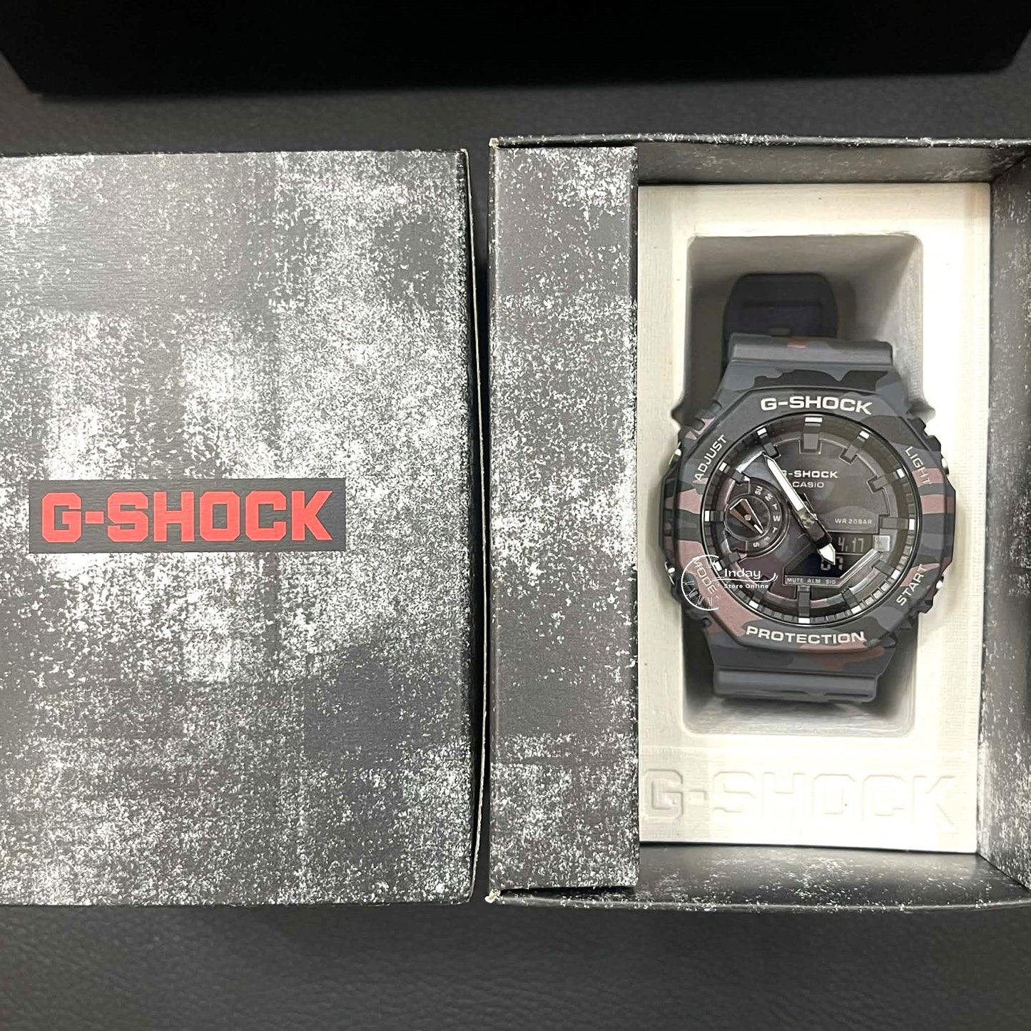 Casio G-Shock Men's Watch GA-2100CMD-8A Mineral Glass Shock Resistant
Carbon Core Guard Structure Battery Life: 3 Years
