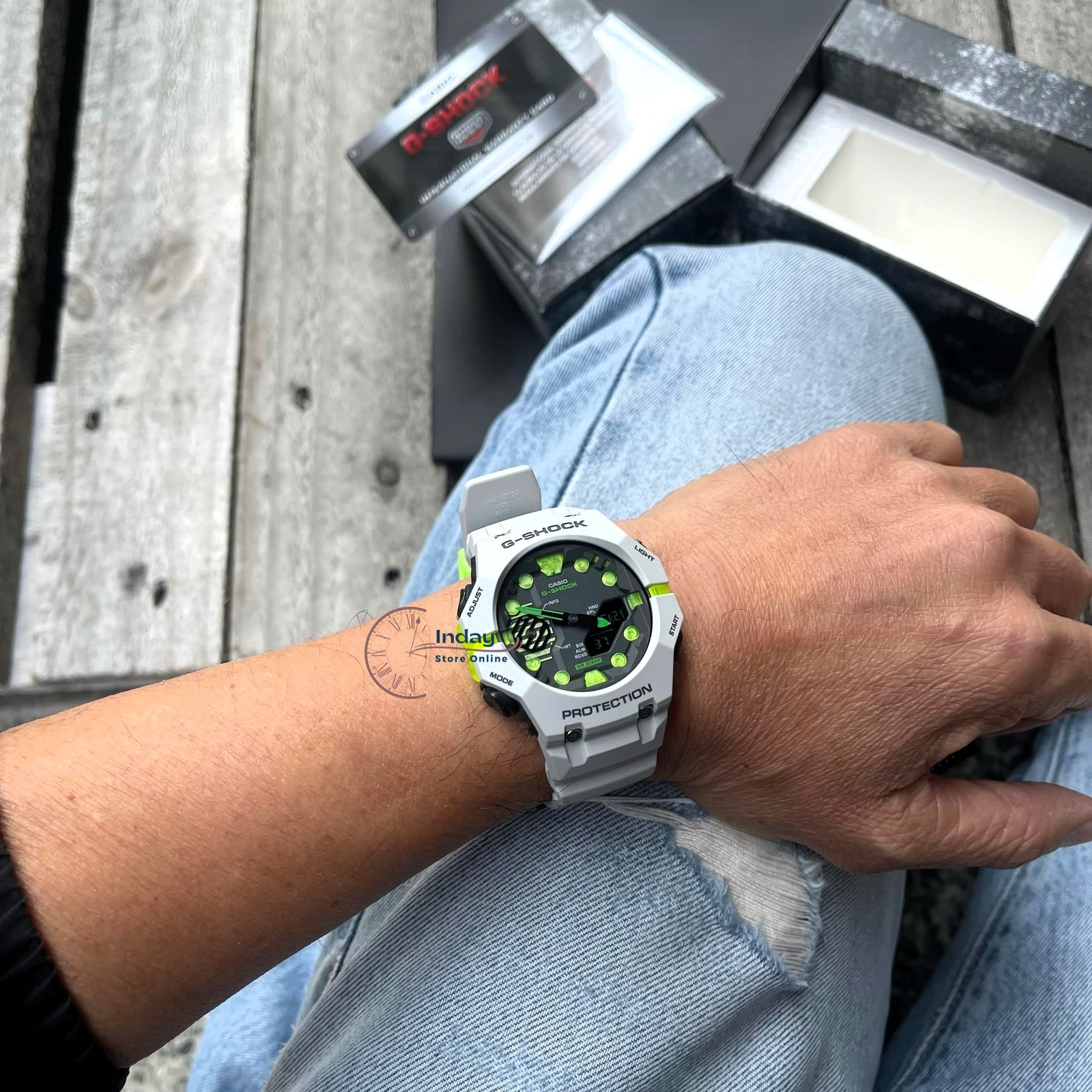 CASIO　G-SHOCK　GA-B001MW-8AJF CASIO G-SHOCK GA-B001MW-8AJF Virtual mix Bluetooth Analog