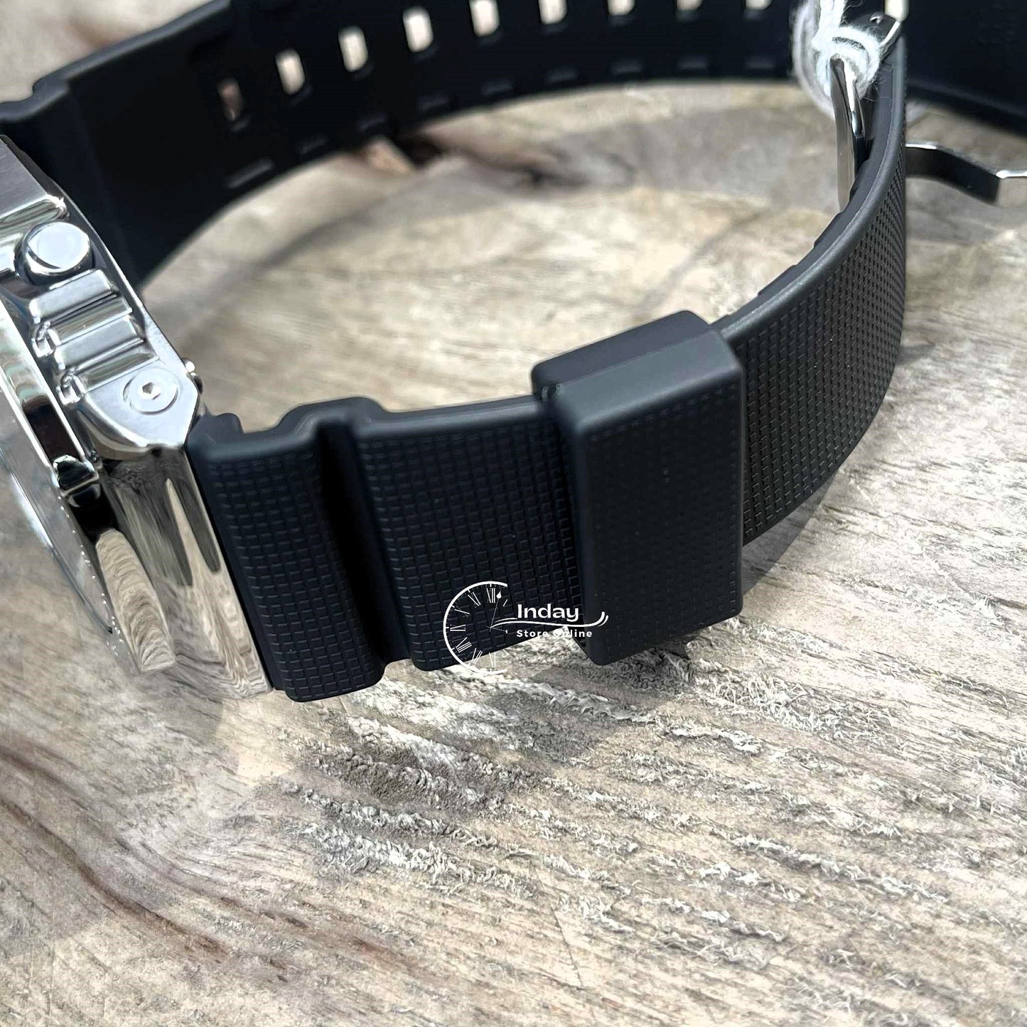 Casio G-Shock Women's Watch GBM-2100A-2B Mineral Glass Shock Resistant Bluetooth Tough Solar