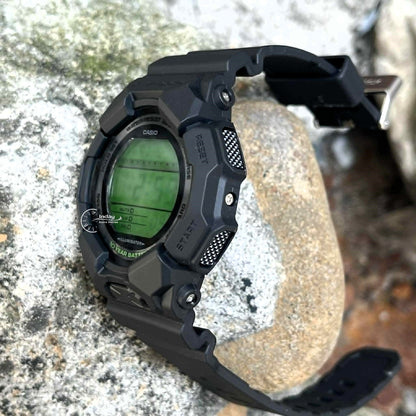 Casio G-Shock Men's Watch GD-010BEG-1 Mineral Glass Resin Band Shock Resistant Carbon Core Guard Structure Black Battery Life: 10 Years