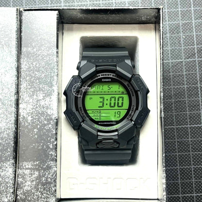 Casio G-Shock Men's Watch GD-010BEG-1 Mineral Glass Resin Band Shock Resistant Carbon Core Guard Structure Black Battery Life: 10 Years