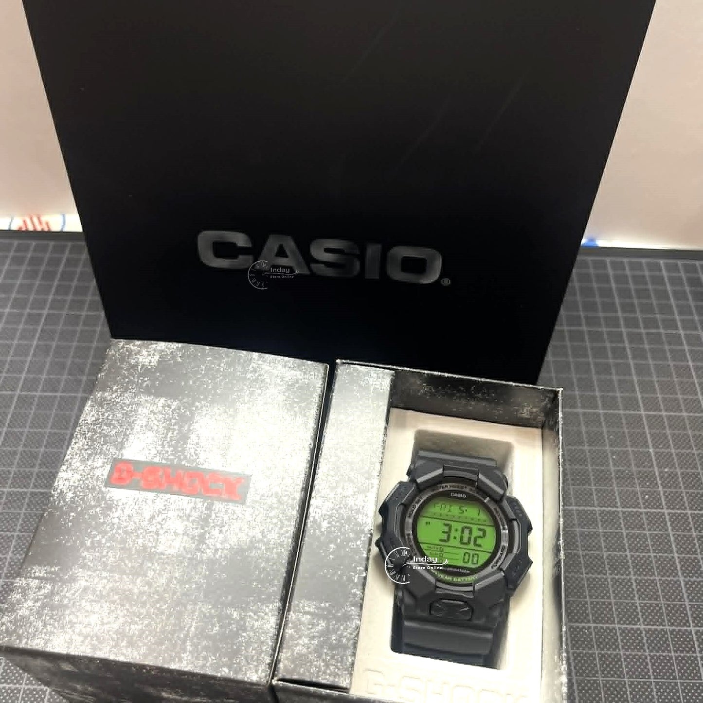 Casio G-Shock Men's Watch GD-010BEG-1 Mineral Glass Resin Band Shock Resistant Carbon Core Guard Structure Black Battery Life: 10 Years