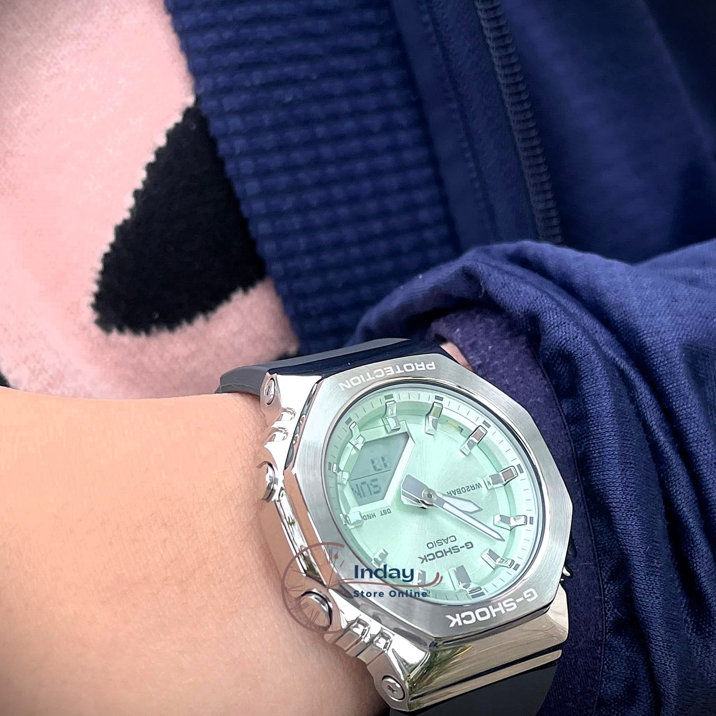 Casio G-Shock Women's Watch GM-S2110-3A Resin Band Shock Resistant Mineral Glass
