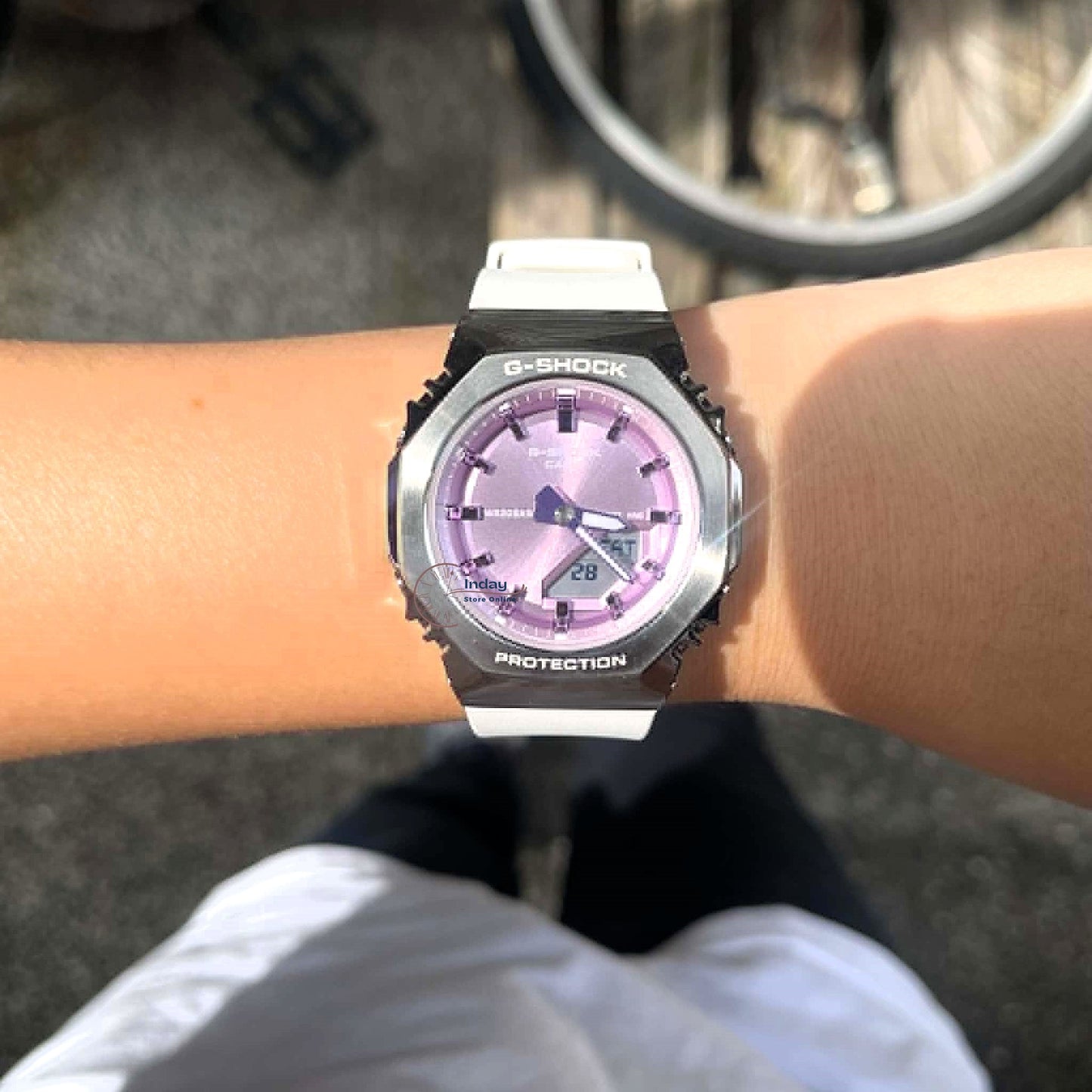 Casio G-Shock Women's Watch GM-S2110-7A6 Resin Band Mineral Glass Shock Resistant